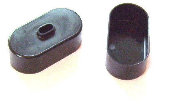 Ein Paar Endkappen für Sub-C Akkupacks in Inlineanordnung